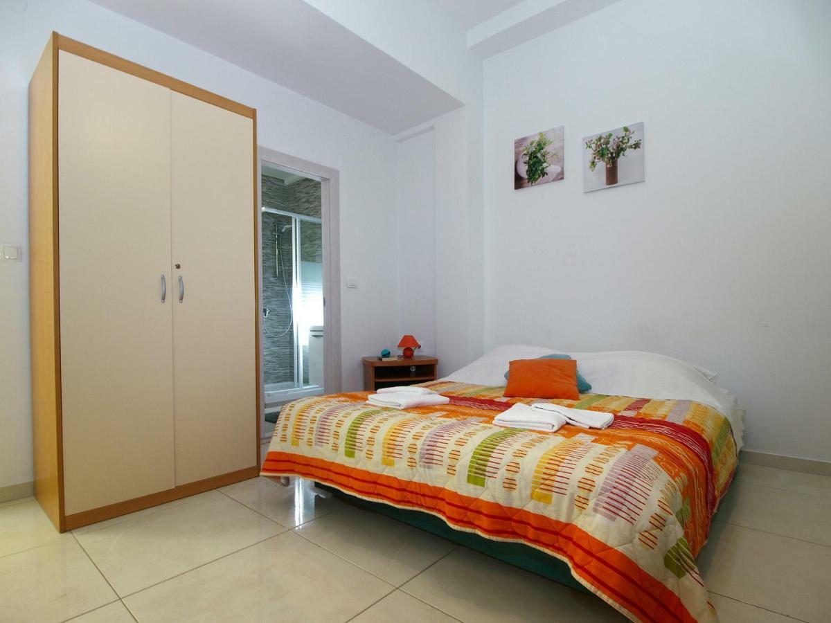 Apartments Oriana 898 Pula Extérieur photo
