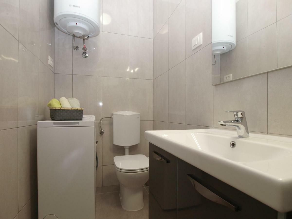 Apartments Oriana 898 Pula Extérieur photo